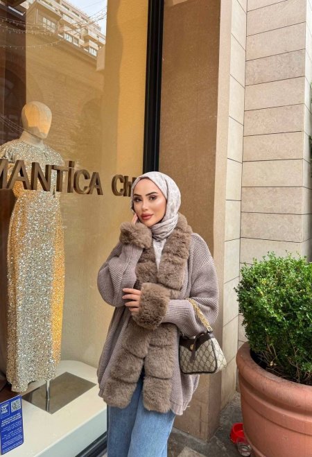 جاكيت صوف مع حزام باللون الموكا